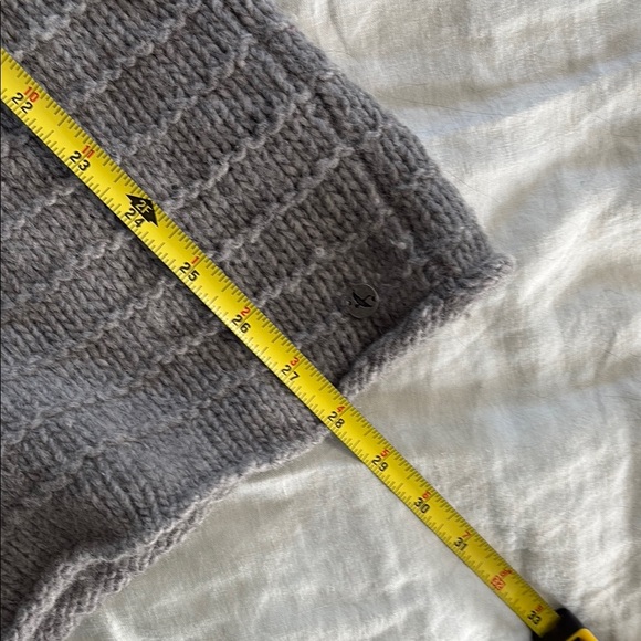 Eddie Bauer Gray chunky knit wool blend Sweater size medium - Picture 7 of 7